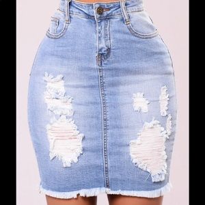 FashionNova - Denim Skirt ✨
